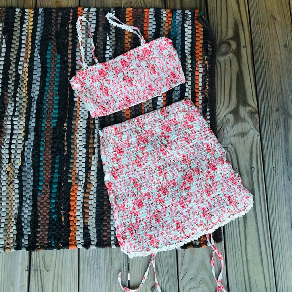 ☀️✌🏼NWOT Floral 2 Piece Set - Picture 6 of 12